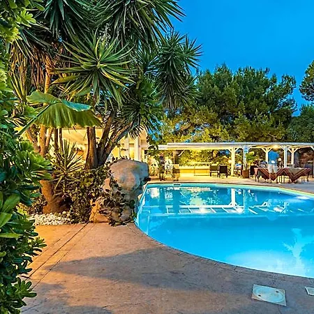Residenziale Menhirs 3* San Vero Milis